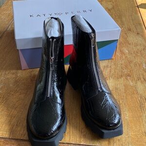 Katy Perry Collections Shiny Black Textured Boots